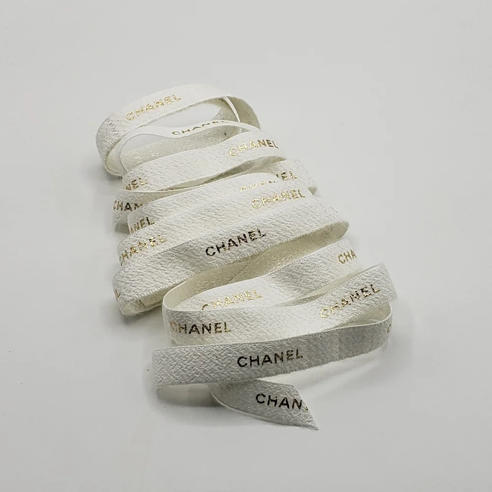 Chanel White Gold Ribbon 160 inches - Picture 2 of 3